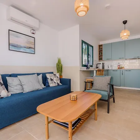 San Fermin, Ac, 500mbps, Parking, 9 Mins To *